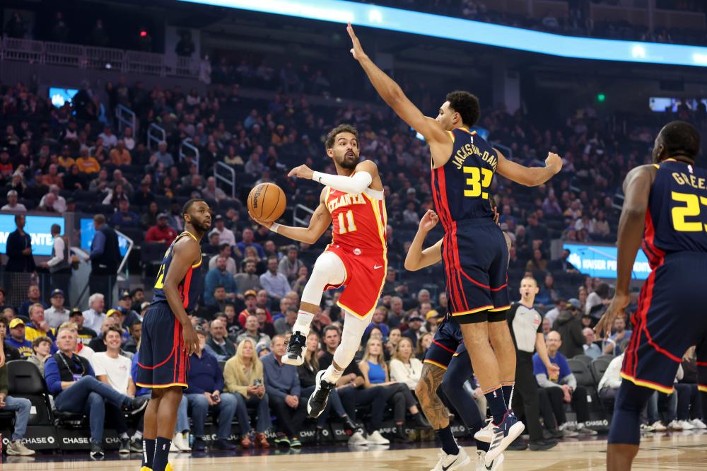 遵守欧足联 遵守欧足联